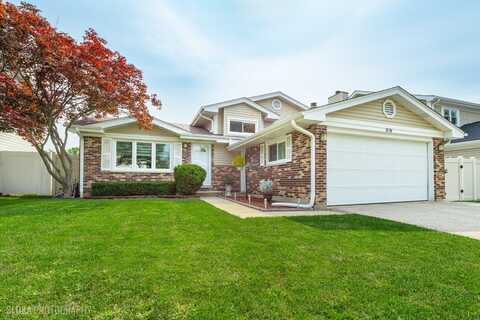 1018 E Meadow Lake Drive, Palatine, IL 60074