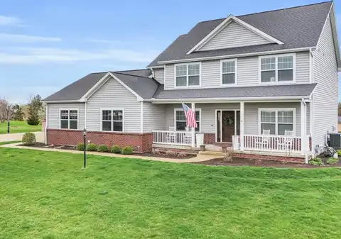 5 Fieldcrest Drive, Monticello, IL 61856