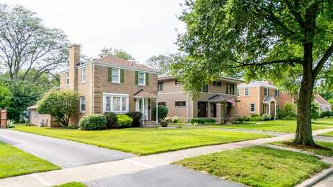 616 S 10th Avenue, La Grange, IL 60525