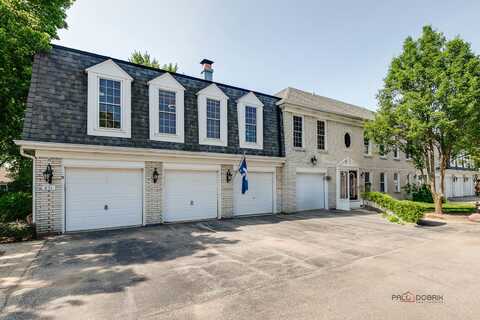 851 Garfield Avenue, Libertyville, IL 60048