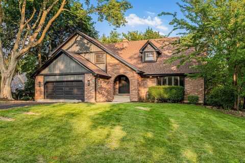 5n683 Ravine Drive, Saint Charles, IL 60175
