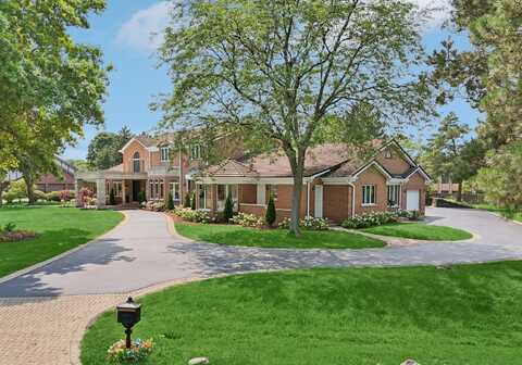 2430 Dorina Drive, Northfield, IL 60093