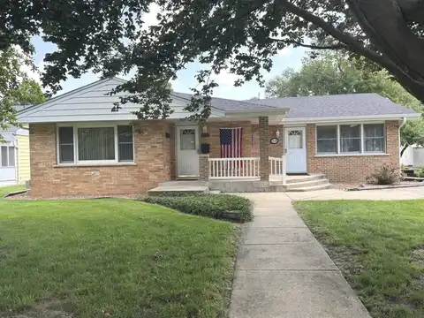 1228 S 8th Avenue, Kankakee, IL 60901