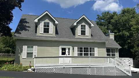 40431 N Fairview Street, Antioch, IL 60002