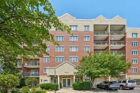 7450 Lincoln Avenue, Skokie, IL 60076