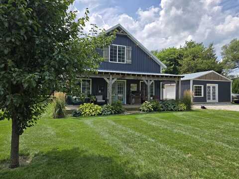 10258 E River South Road, Momence, IL 60954