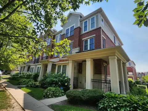 208 W HYDE Street, Arlington Heights, IL 60005