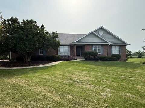 712 S Moccasin Drive, Shabbona, IL 60550