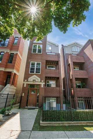 1525 W Montana Street, Chicago, IL 60614