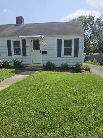 345 Illinois Street, Carpentersville, IL 60110