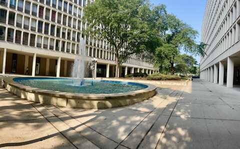 1451 E 55th Street, Chicago, IL 60637