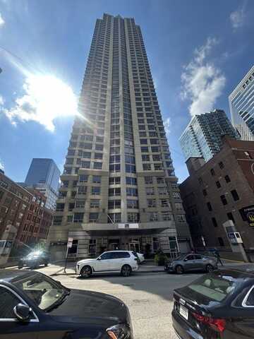 440 N Wabash Avenue, Chicago, IL 60611
