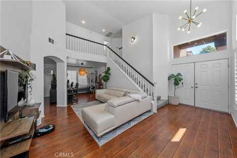 815 Autumn Lane, Corona, CA 92881