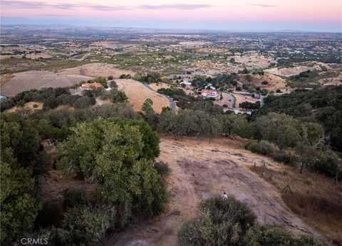 3550 Ardana Road, Paso Robles, CA 93446