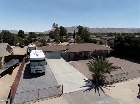 8197 Sherborn Avenue, Hesperia, CA 92345