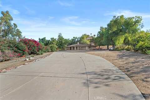 14511 Pine Court, Riverside, CA 92503
