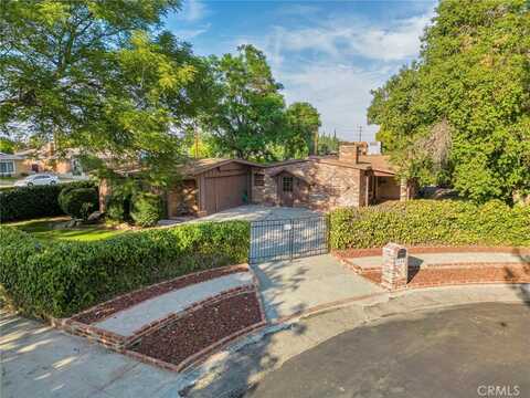 8666 Keokuk Avenue, Winnetka, CA 91306