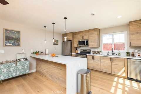 2425 Madroncillo Street, San Diego, CA 92114