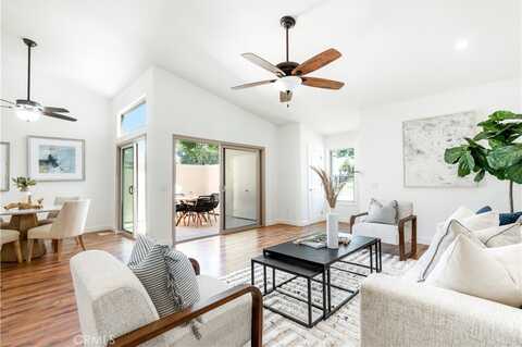 8566 Fallbrook Circle, Huntington Beach, CA 92646
