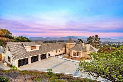 350 Highland Hills Drive, Camarillo, CA 93010