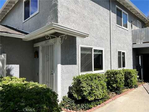 28093 Robin Avenue, Saugus, CA 91350