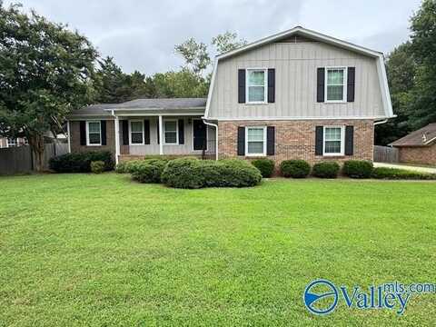 13003 Camelot Drive SE, Huntsville, AL 35803