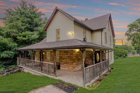 72 Robinson Run, Maidsville, WV 26541