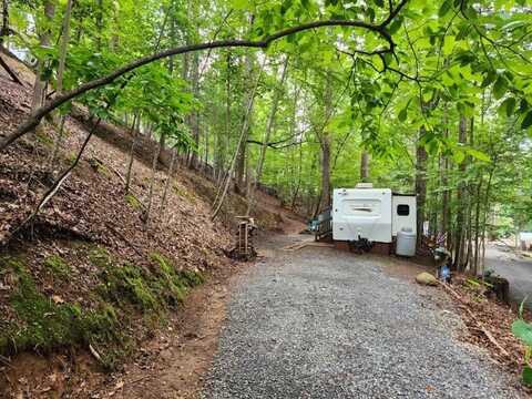 35 37th Street, Ellijay, GA 30540