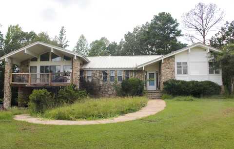 2435 Cleveland Adams Road, Golden, MS 38847
