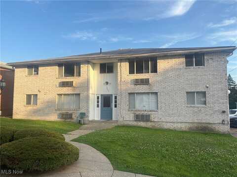 2000 Woodlawn Avenue NW unit: 12, Canton, OH 44708