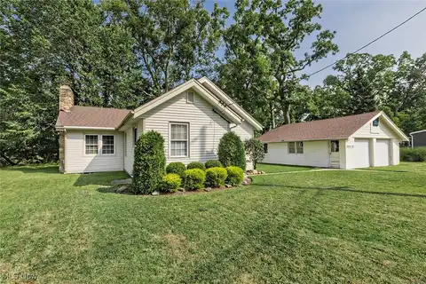 35911 Hiawatha Boulevard, Eastlake, OH 44095