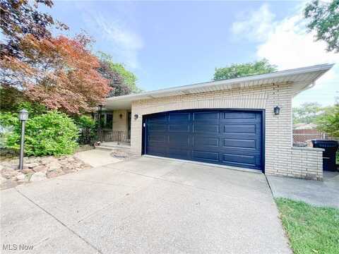 3155 Mercury Drive, North Royalton, OH 44133