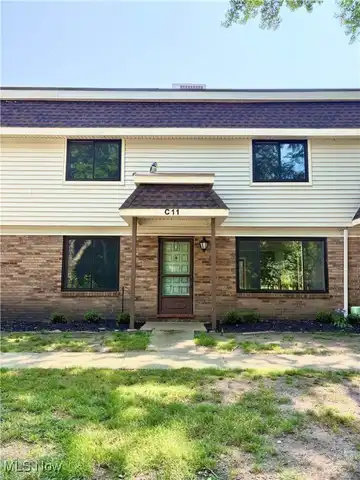 7050 Chillicothe Road unit: C11, Mentor, OH 44060