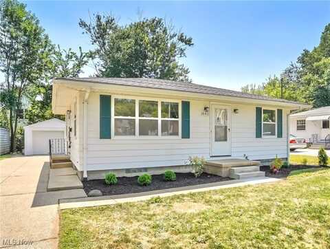 642 Francis Avenue, Cuyahoga Falls, OH 44221