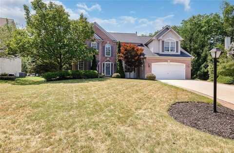 22140 Woodfield Trail, Strongsville, OH 44149