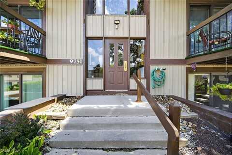 9751 Sunrise Boulevard, North Royalton, OH 44133