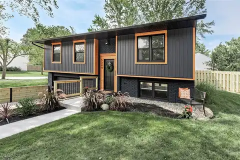 5344 Oak Ridge Drive, Willoughby, OH 44094