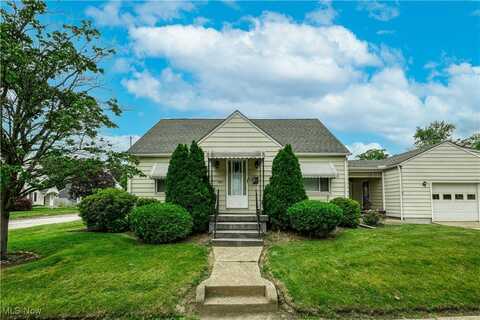 951 Jefferson Avenue, Cuyahoga Falls, OH 44221