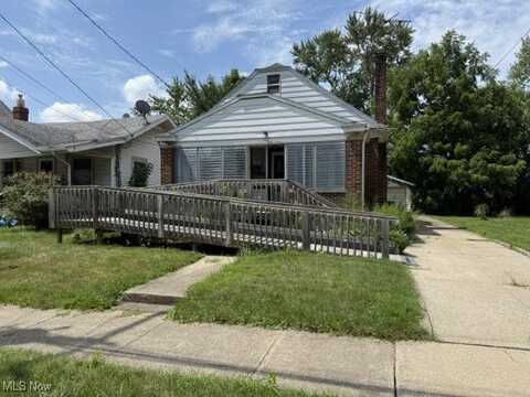 982 Dan Street, Akron, OH 44310