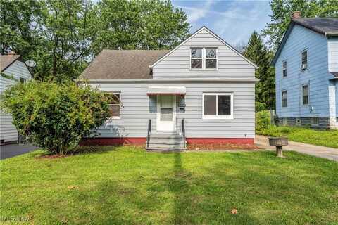 5037 Greenhurst Drive, Maple Heights, OH 44137