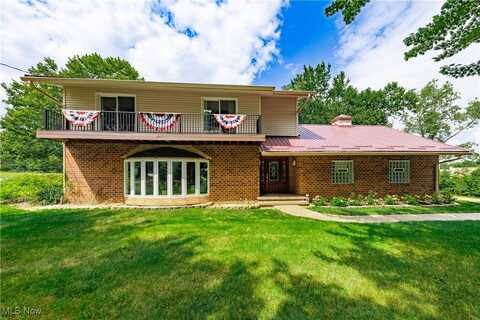 5699 Eastview Drive, Independence, OH 44131