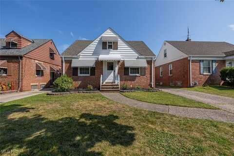 9104 Beech Avenue, Brooklyn, OH 44144