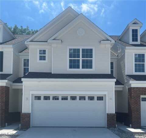 960-2 Memory Lane, Aurora, OH 44202