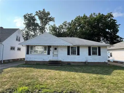 29589 Shaker Drive, Wickliffe, OH 44092