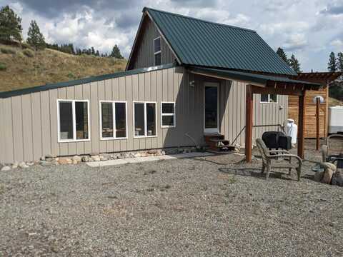 12 TANAGER LN, REPUBLIC, WA 99166