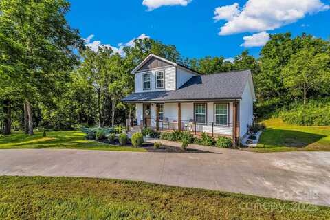 1024 Bear Creek Road, Leicester, NC 28748