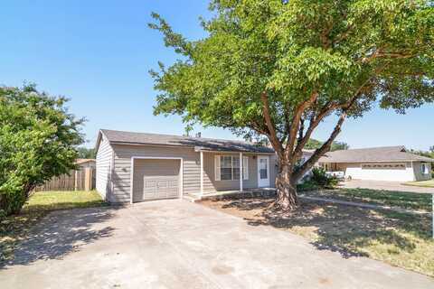 4826 7th Street, Lubbock, TX 79416