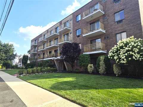 245 Anderson Street 4i, Hackensack, NJ 07601