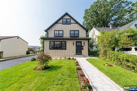 3 Mount Vernon Avenue, West Orange, NJ 07052