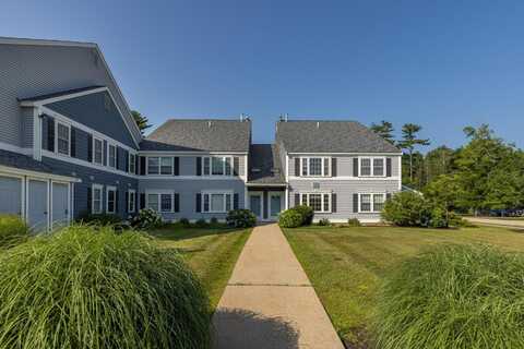 310 Springbrook Circle, Portsmouth, NH 03801